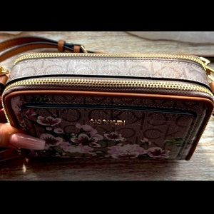 authentic Calvin Klein bought at macy's never used no tag real price $175